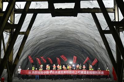 助力交通強國!中國中鐵參建的多條鐵路開通在即